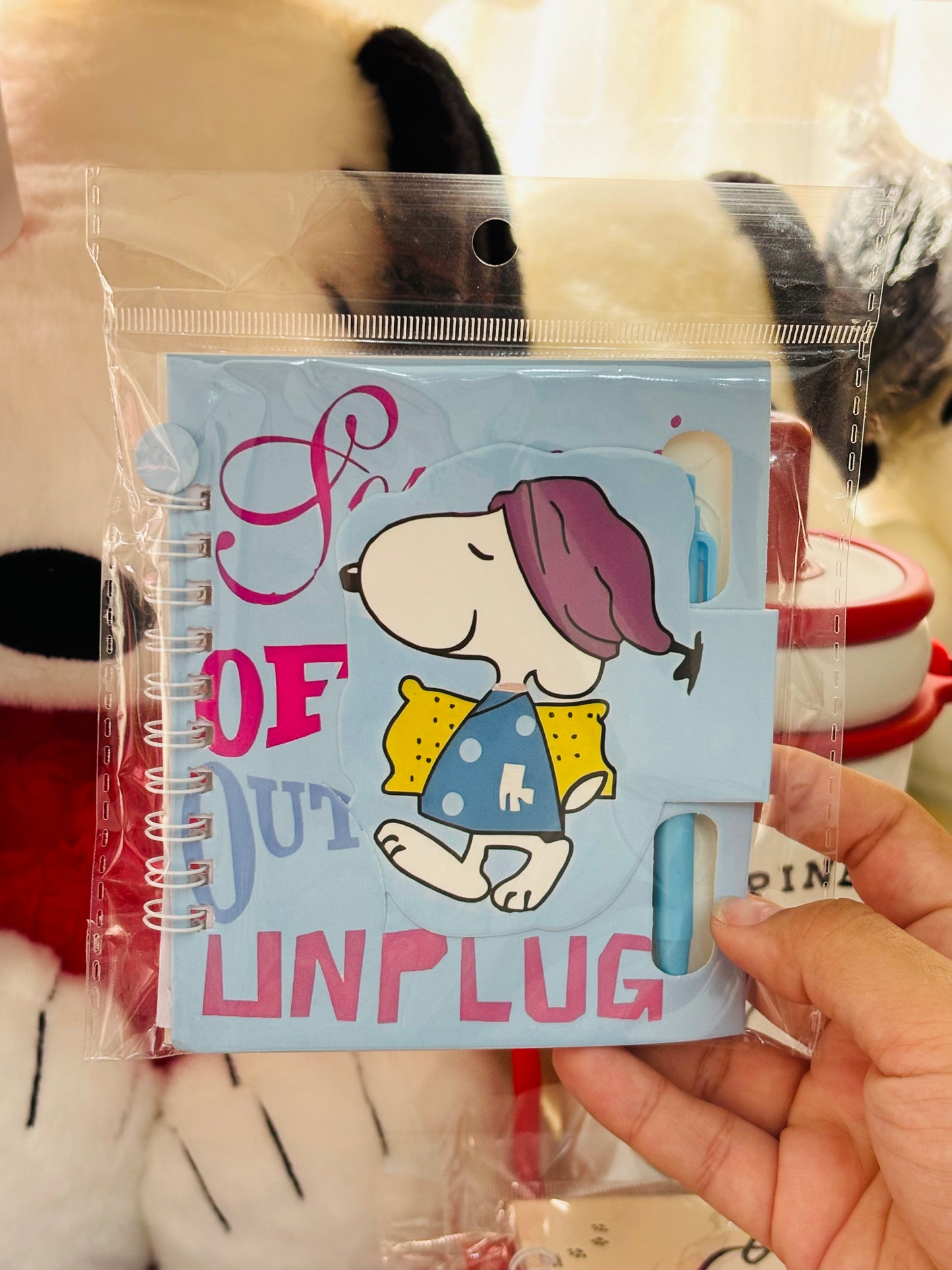 Libreta pequeña Snoopy con pluma