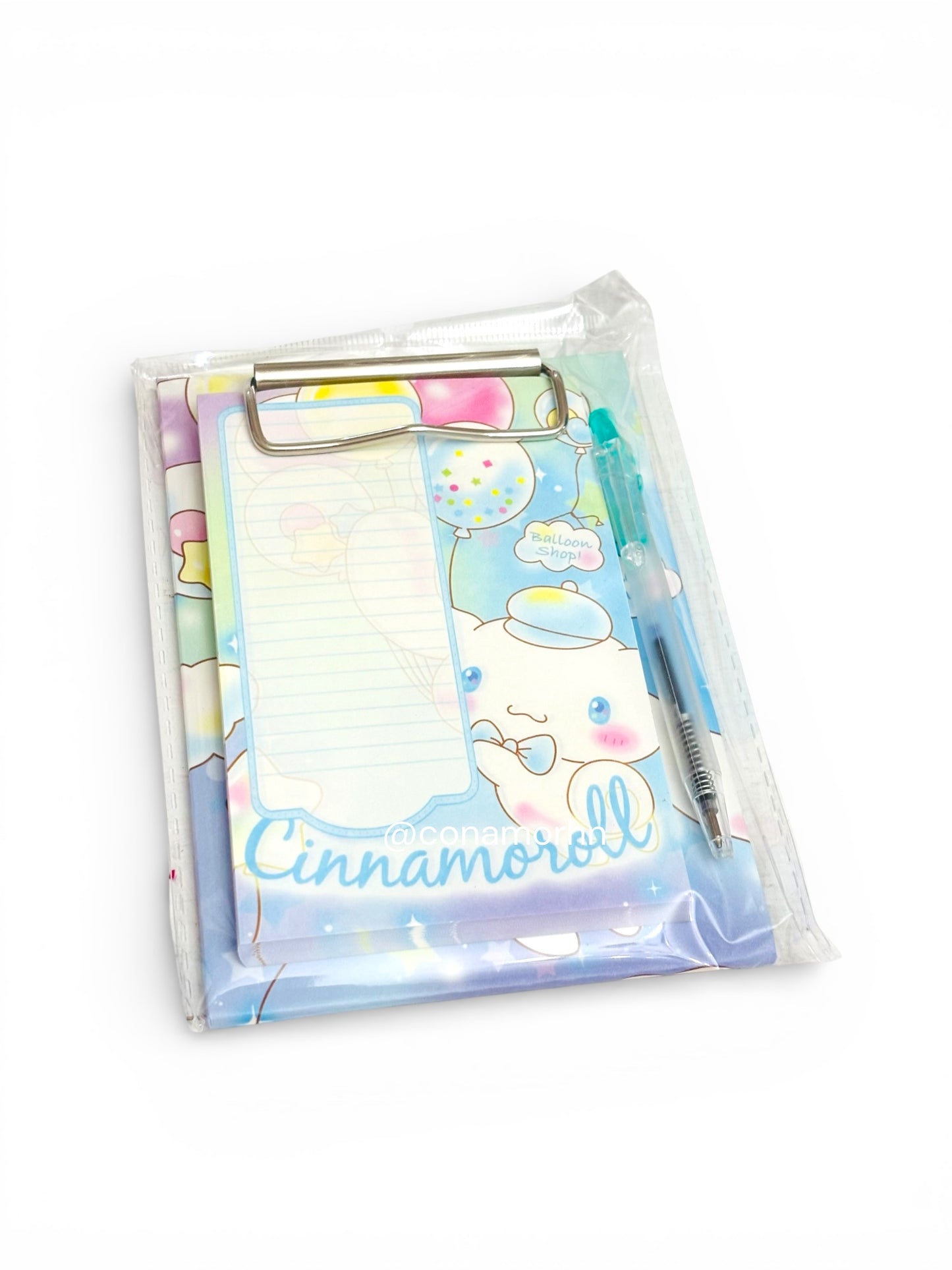 Tablero con notas de Cinnamoroll