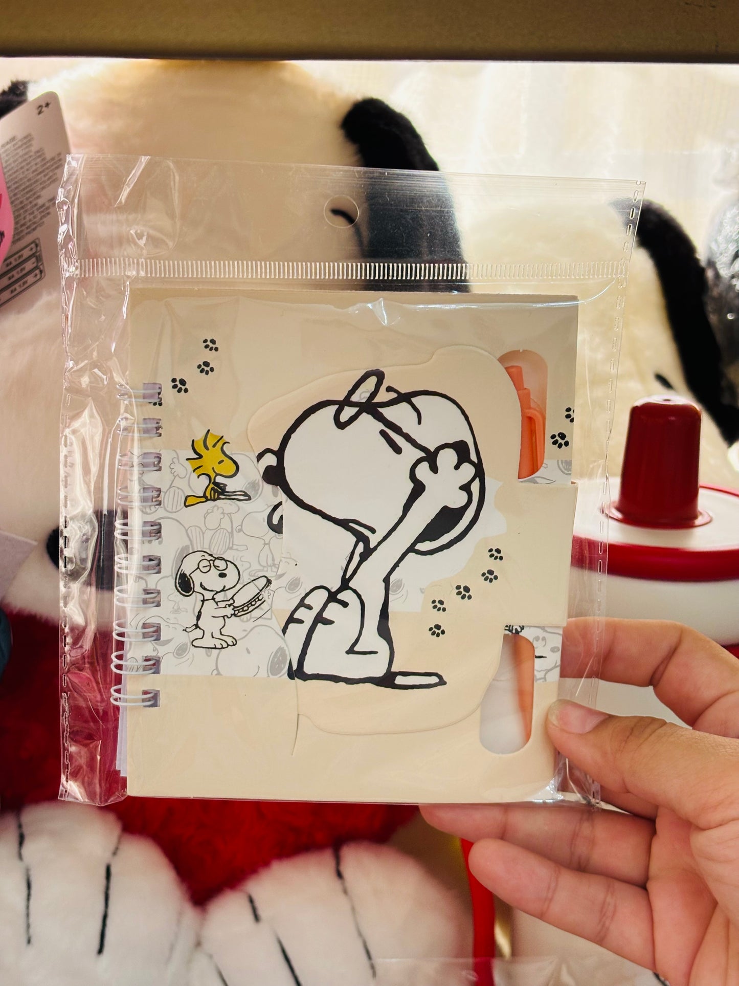 Libreta pequeña Snoopy con pluma