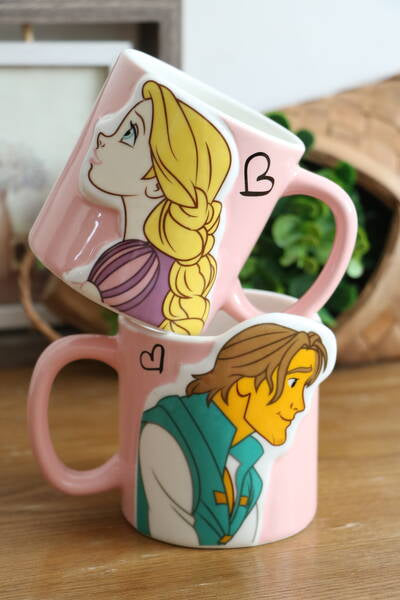 Taza rapunzel y Flynn pack de 2