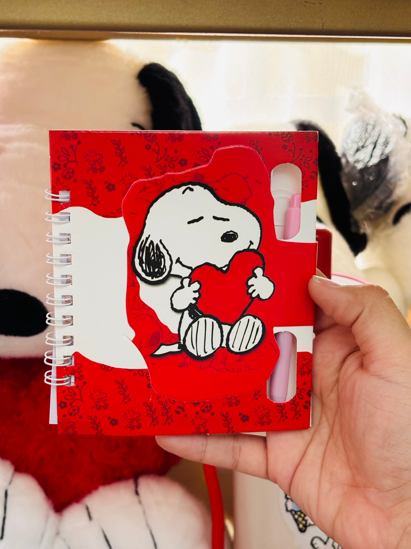 Libreta pequeña Snoopy con pluma