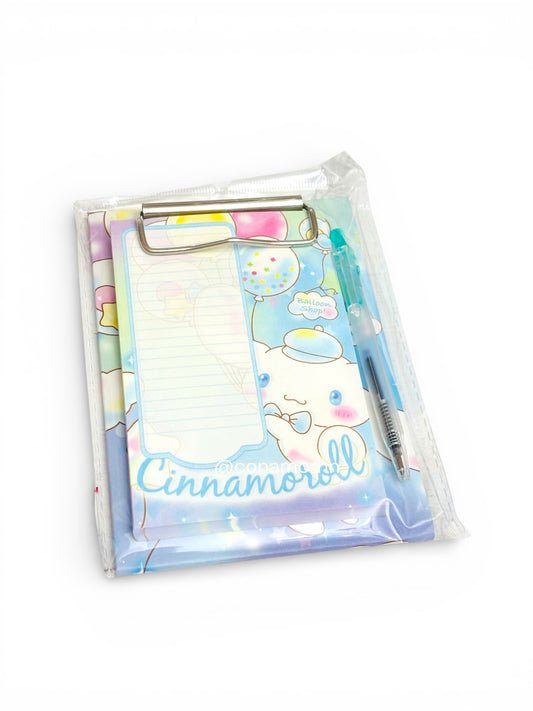 Tablero con notas de Cinnamoroll